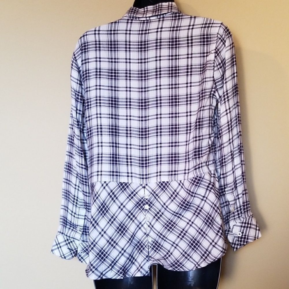 NWT Talbots Button Up Top - Picture 4 of 8